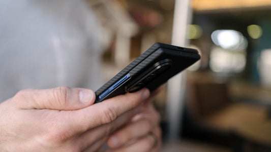 close up photo of samsung galaxy z fold 7 with aramid fiber case