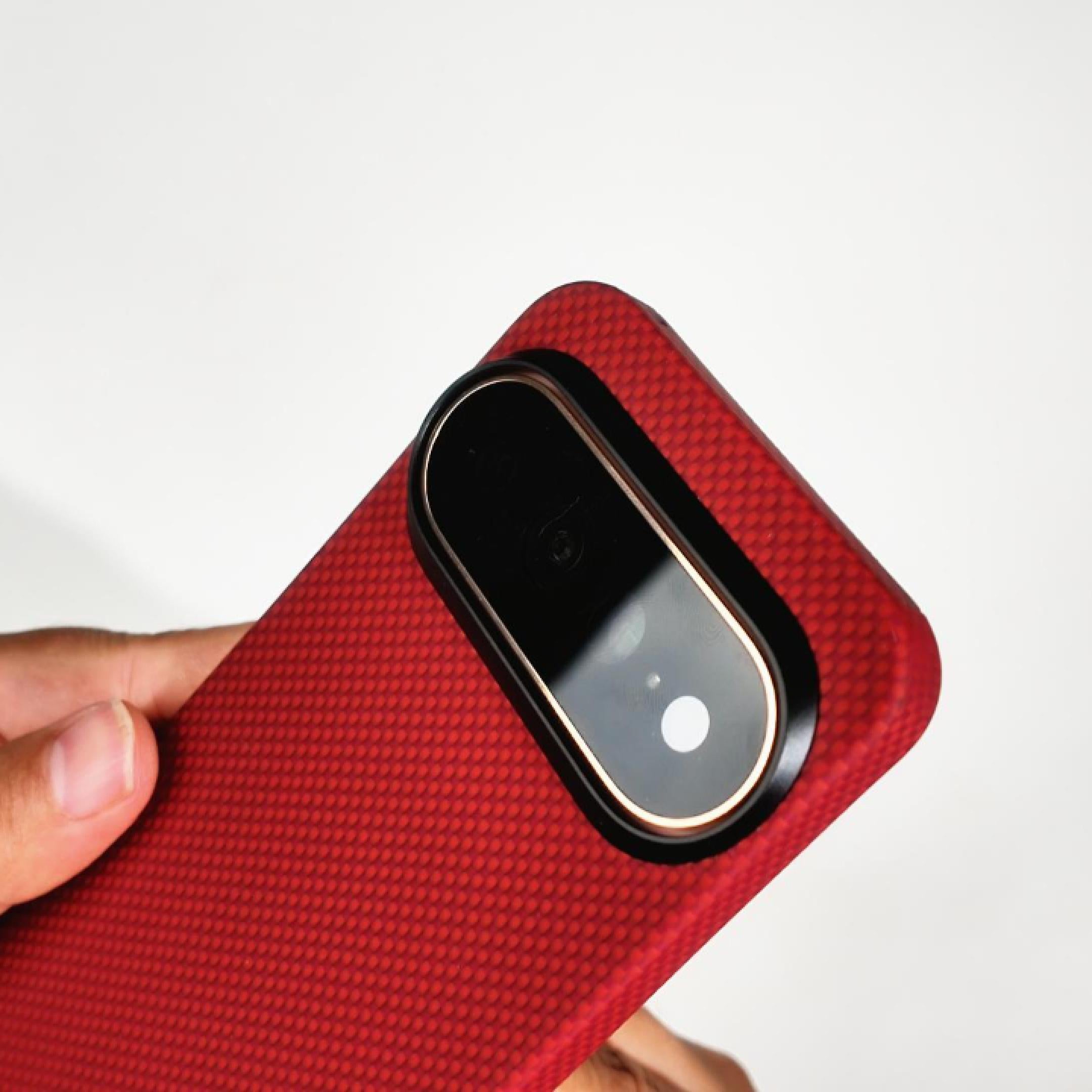 unboxing video of thinborne pixel 11 pro series aramid case