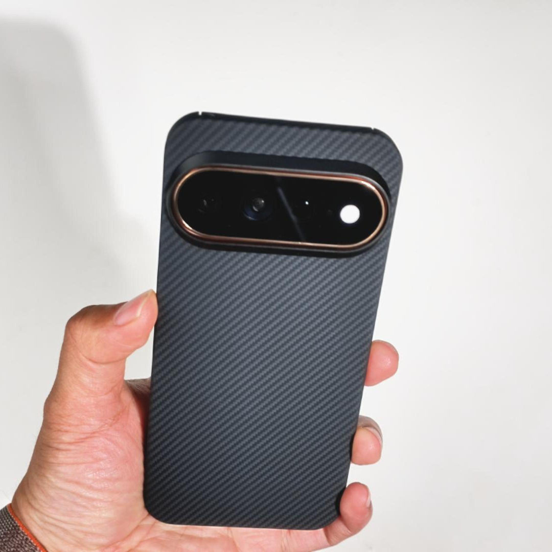 unboxing pixel 11 pro case in black
