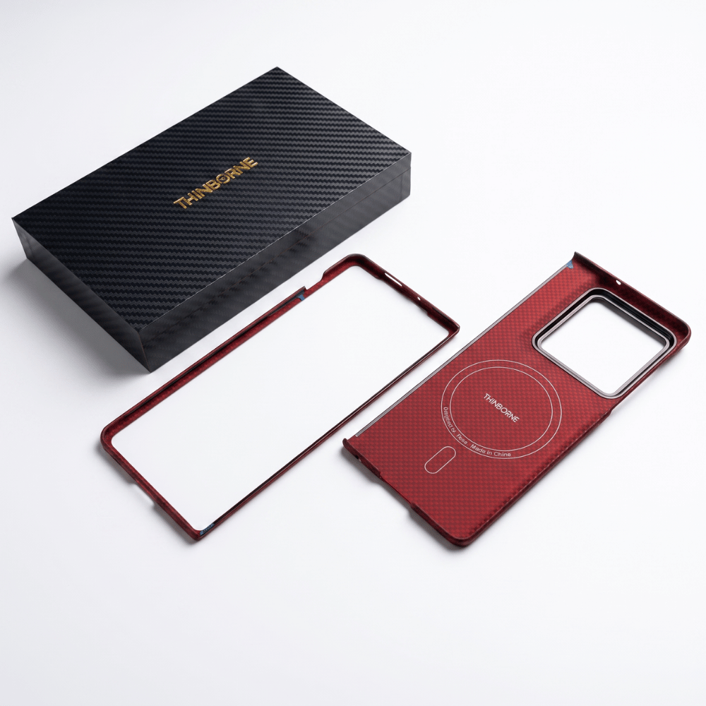 Red textured moto razr fold case with black box on a transparent background